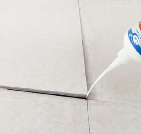 康定瓷砖空鼓维修公司分享卫生间瓷砖脱落的原因可能有以下几点